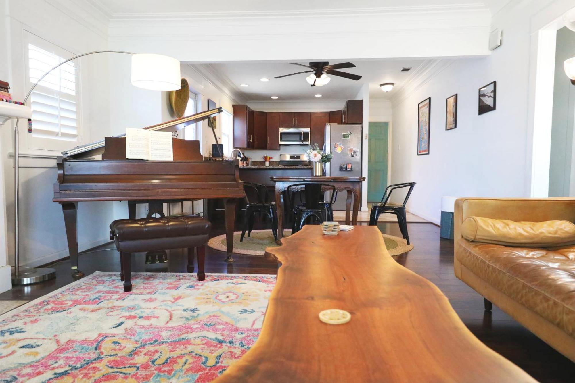 La Charming Holiday home *